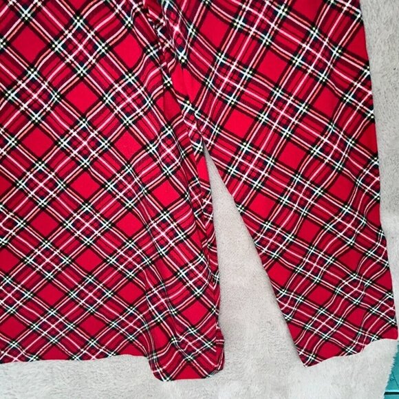 The Talbots Tee Womens Large Red Tartan Plaid Cotton Stretch Long Sleeve Holiday - Picture 2 of 5